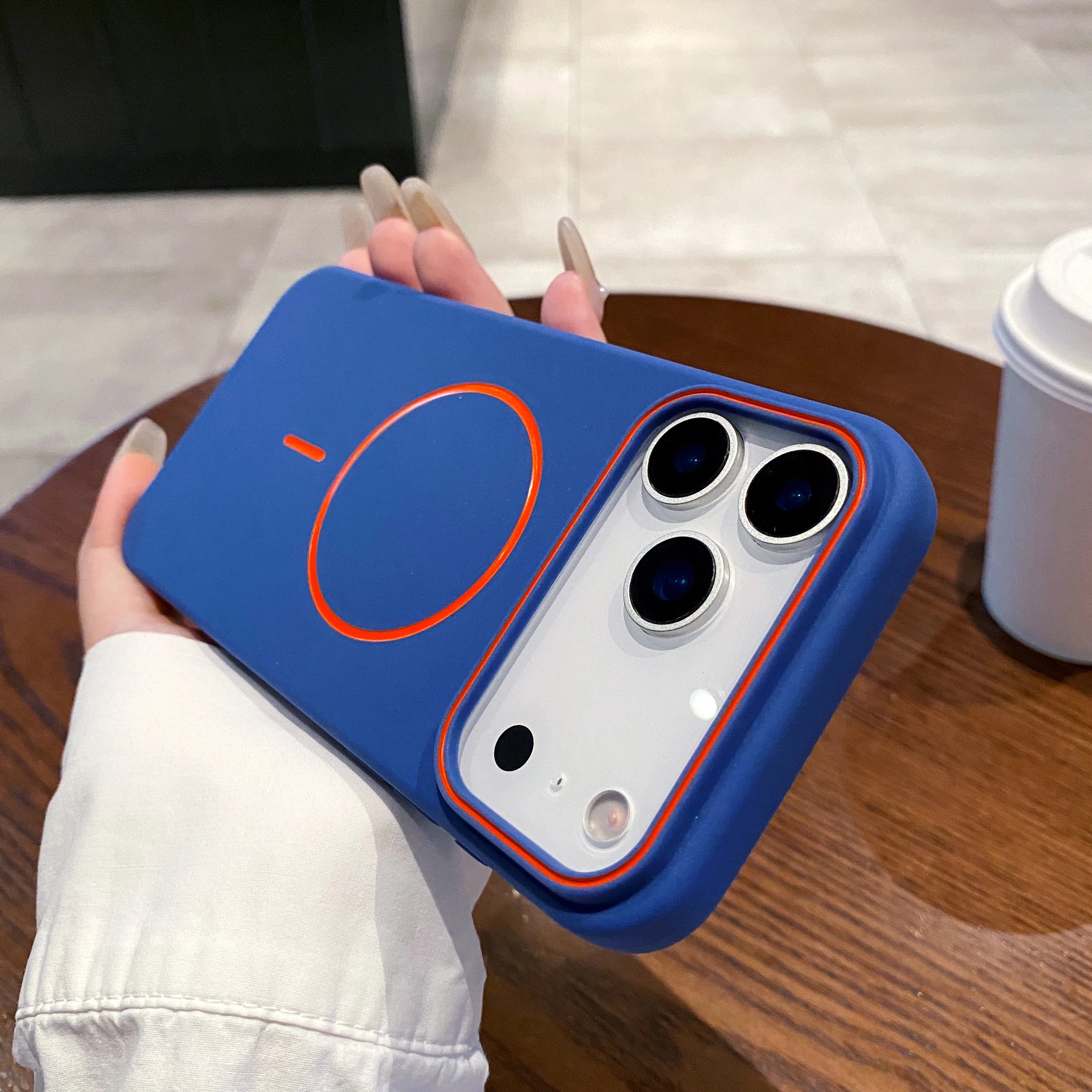 Ultrathin Simple Magnetic Phone Case for iPhone